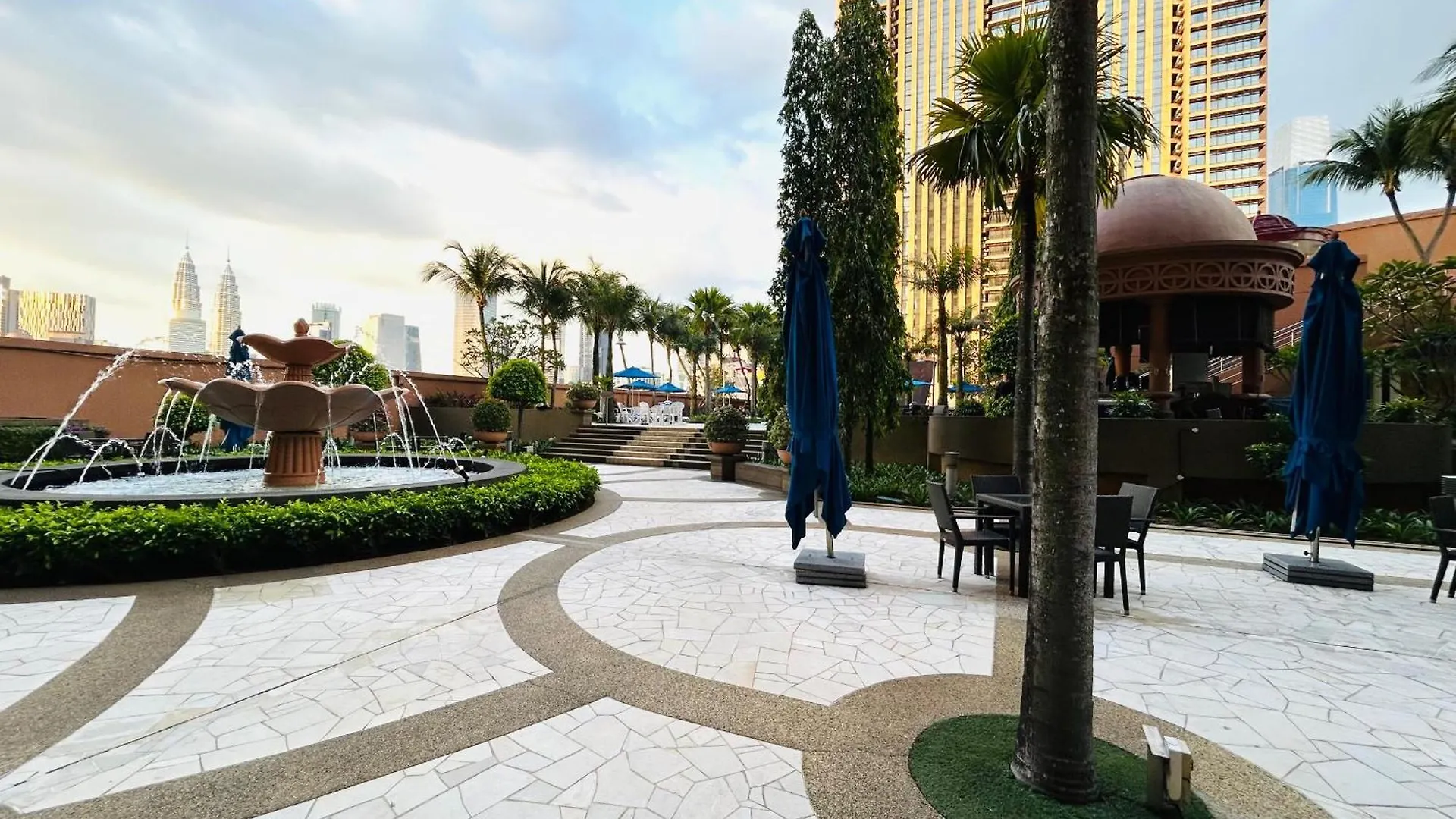 Dynamic Suites By Times Square Kl Κουάλα Λουμπούρ 0*,