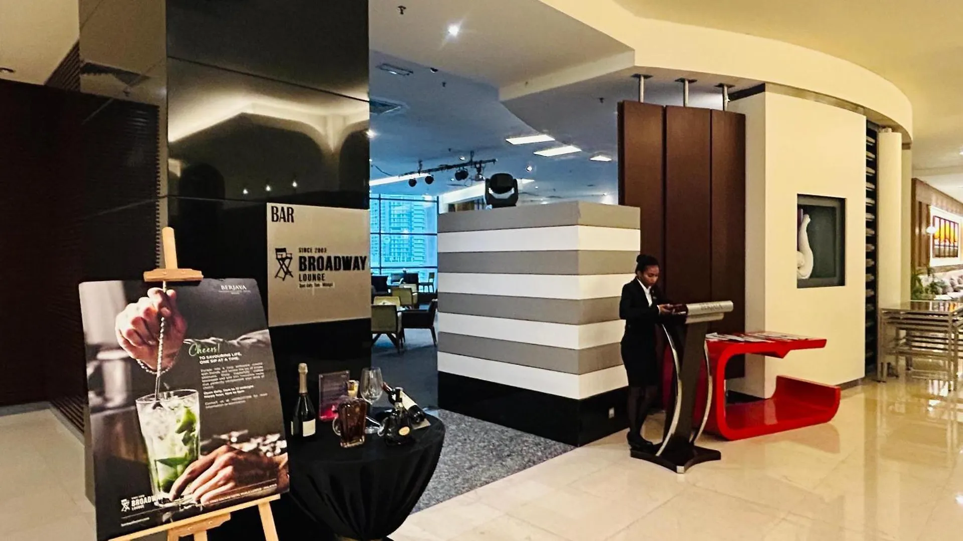 Dynamic Suites By Times Square Kl Κουάλα Λουμπούρ